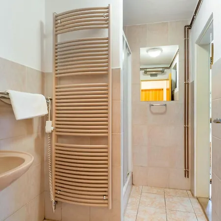 Casa de Férias Malovidy By Interhome
